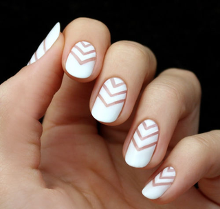 Illustration for article titled Crowdsourcing: Nail Art!